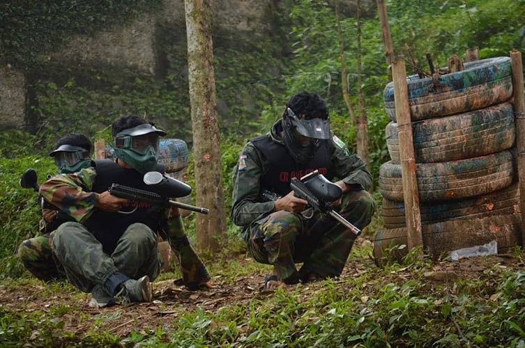Galeri Keseruan Paintball (3) Galeri Keseruan Paintball (3)